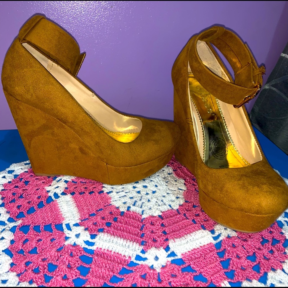 BRAND NEW!! Cklass Wedges !!